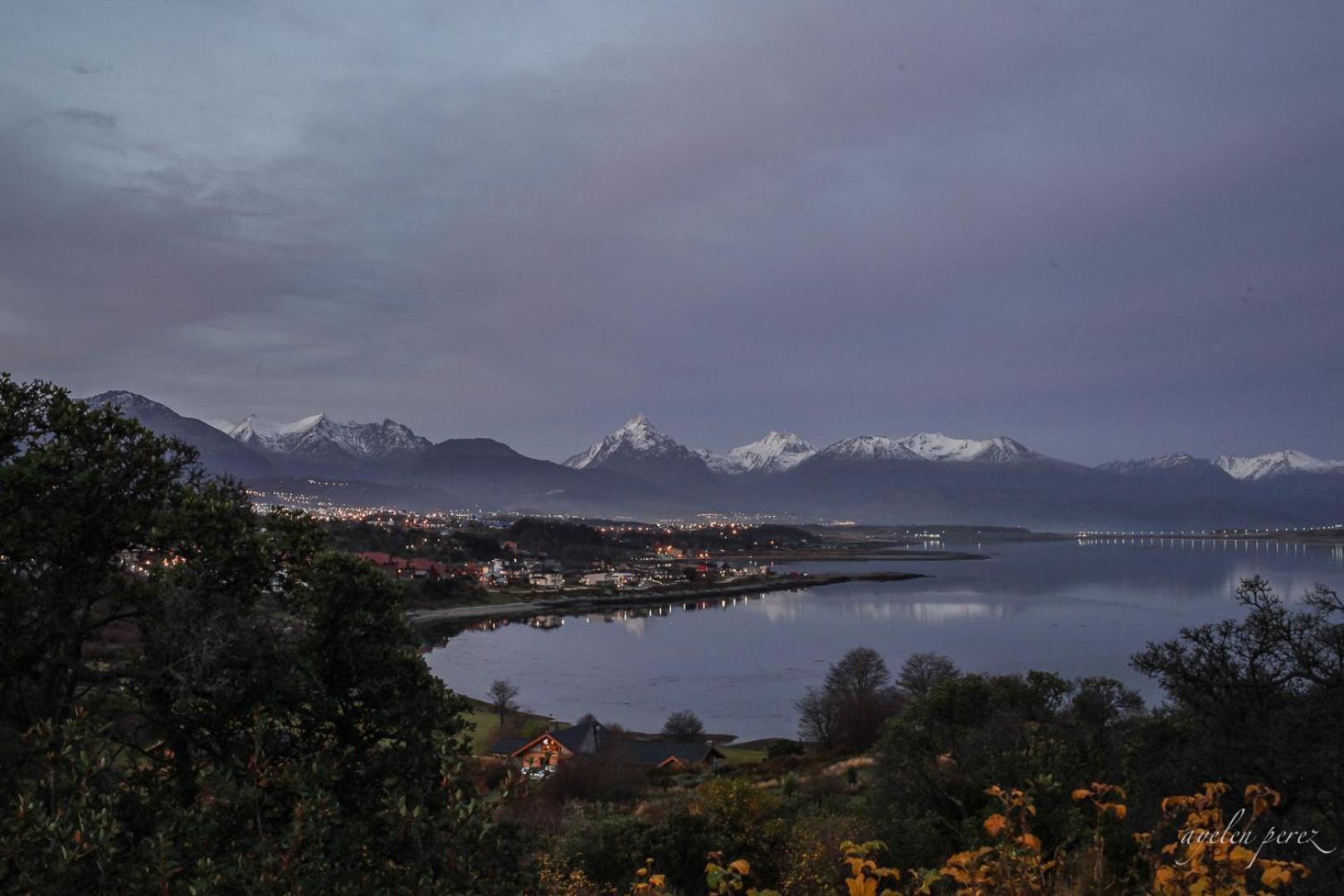 Isla Bella Bed & Breakfast Ushuaia Exterior photo